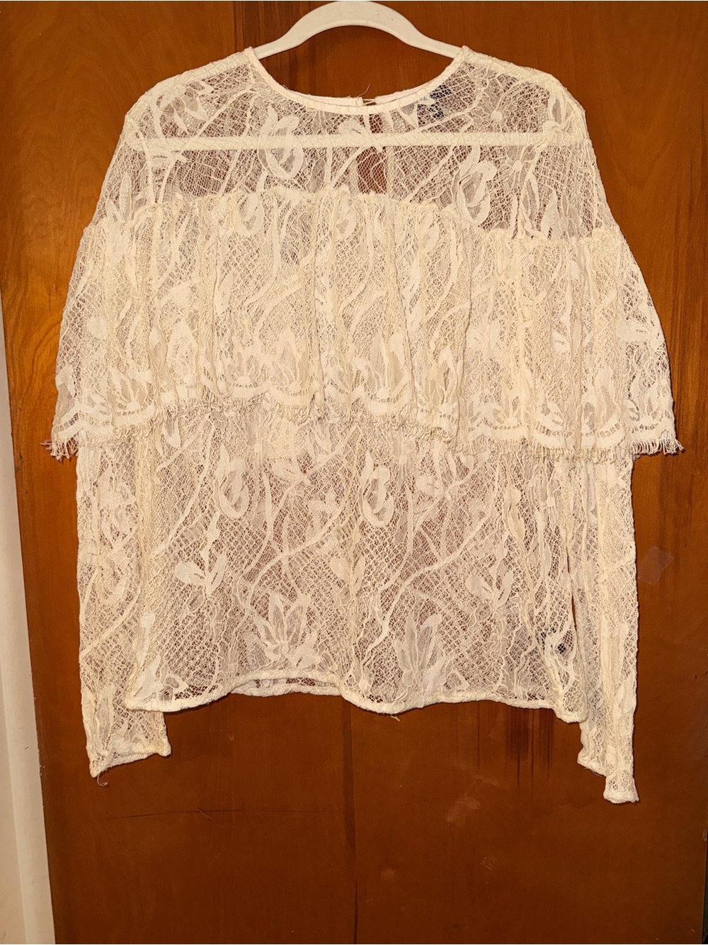 Cool & Unique! Who What Wear - Completely Sheer Lace Ruffle Blouse Size XL